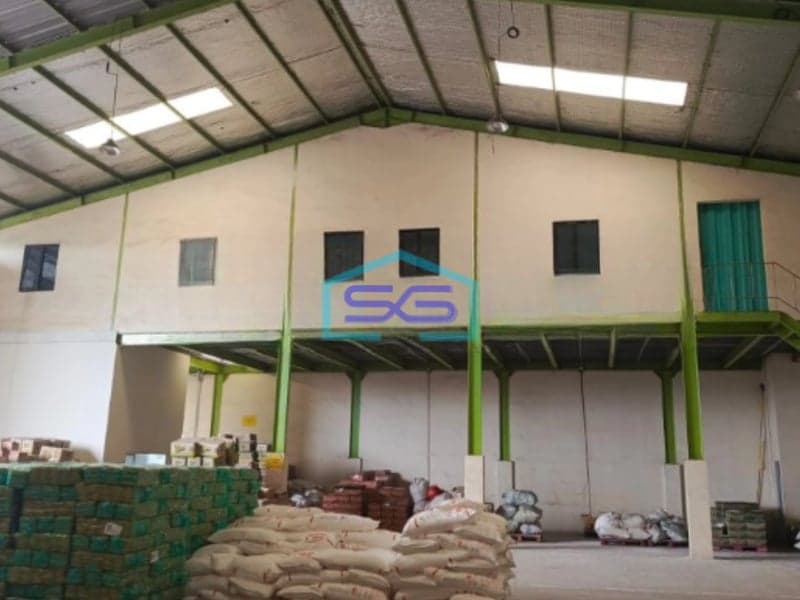 Disewakan Gudang Area Parkir Luas Lokasi Tangerang