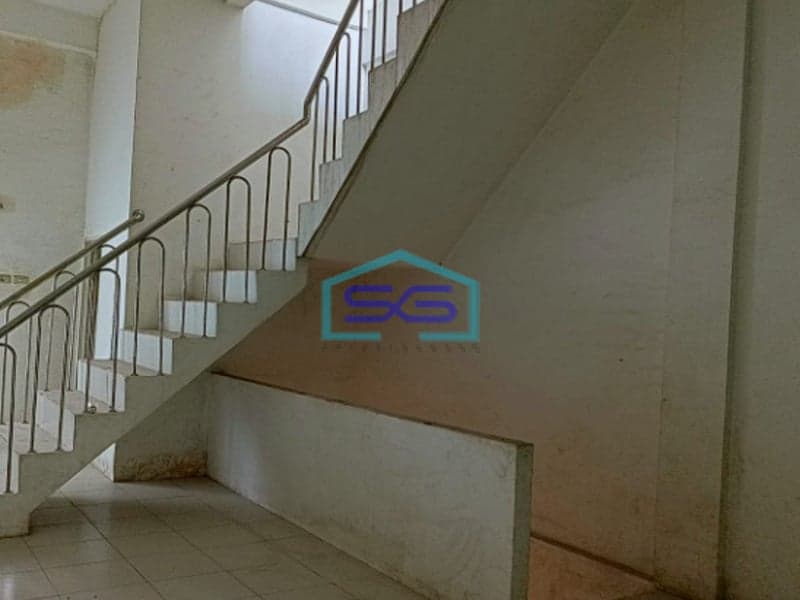 Disewakan Ruko 3 unit di Jalan Bypass Alang Alang Lebar, Palembang LT 180m2