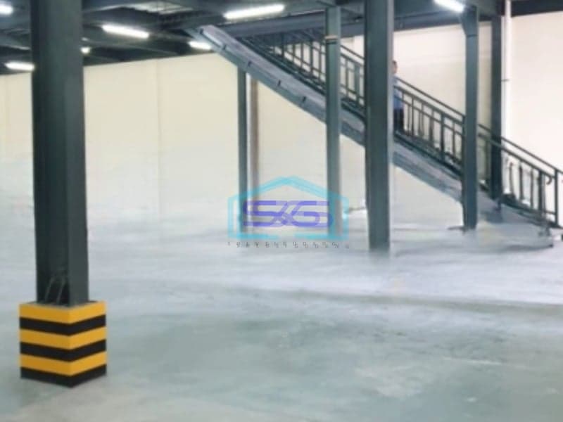 Disewakan Gudang Luas Tanah 714 m² Lokasi Bandengan Jakarta Utara