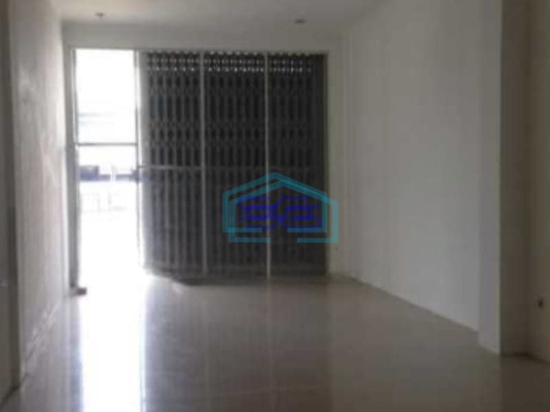 Disewakan Ruko Luas Tanah 540 m² Lokasi Bebas Banjir di Serpong Tangerang Selatan