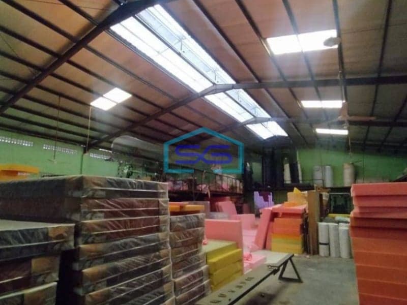 Dijual Gudang Bagus di Sayap Taman Kopo Indah Bandung LT 3515m2 SHM