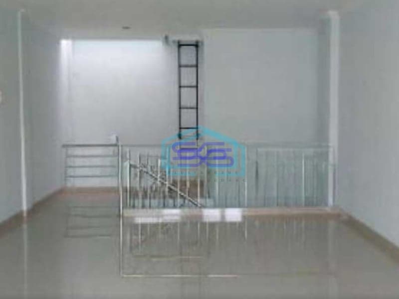 Disewakan Ruko Siap Pakai Hadap Jalan Raya Serpong Tangerang Selatan Luas Bangunan  240 m²