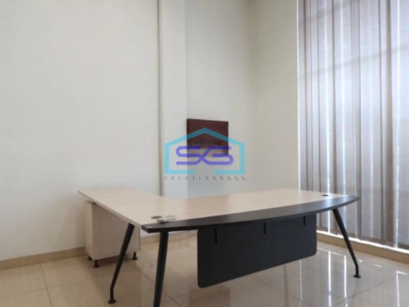 Disewakan Ruko 2 Lantai Luas Tanah 320 m² Lokasi Lengkong Bandung