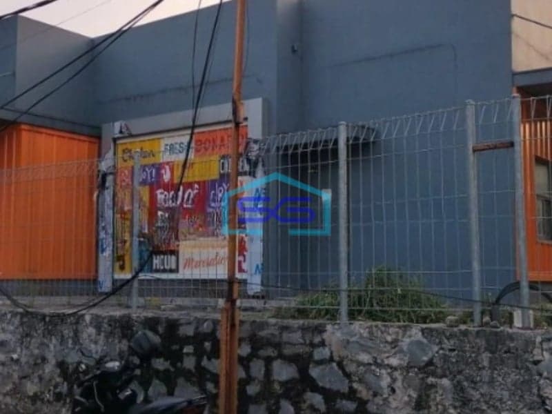 Disewakan Ruang Usaha di Pinggir Jalan TB Simatupang Jakarta Selatan Luas Bangunan  316 m²
