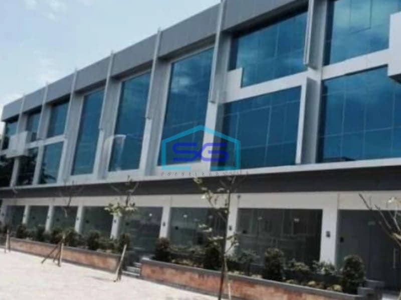 Dijual Ruko Baru Lokasi Stratrgis dan Premium Daerah Telukjambe, Karawang Barat LB 270m2