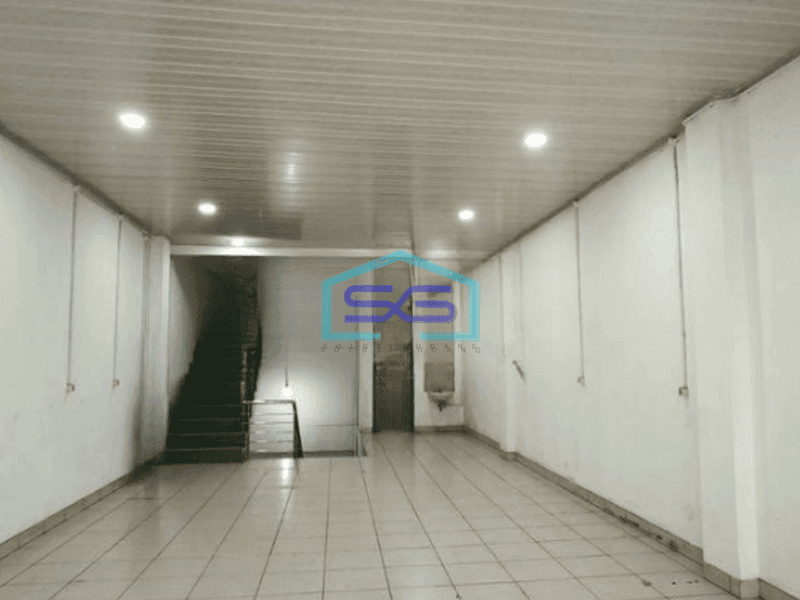 Disewakan Ruko Baru Siap Pakai Luas Tanah 102 m² Lokasi Strategis di Pungkur Bandung