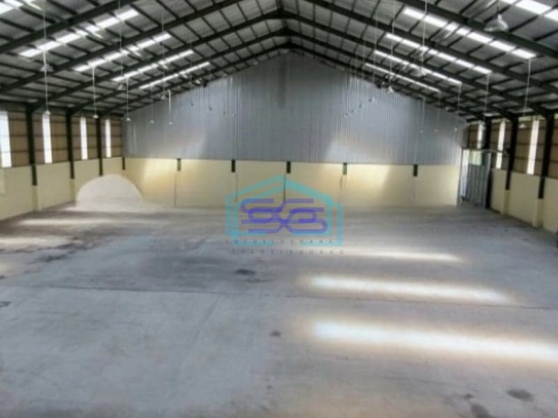 Disewakan Gudang Bagus Delta Silicon Lippo Cikarang Jawa Barat Luas Bangunan  2400 m²