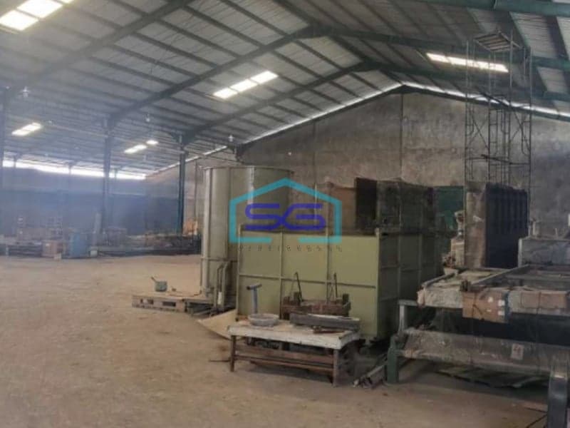 Dijual Gudang Lokasi di Jati Uwung Tangerang LB 3084m2 Siap Huni