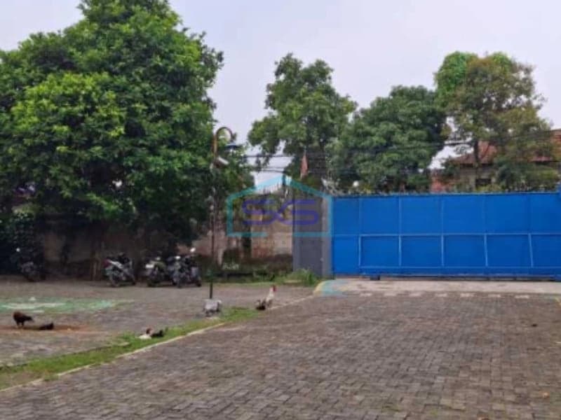 Warehouse for Sale 1100 sqm Building Area Ready to Occupy in Legok Tangerang