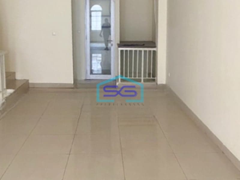 Dijual Ruko Lokasi Bebas Banjir di Green Lake City Jakarta Barat Luas Bangunan 235 m²