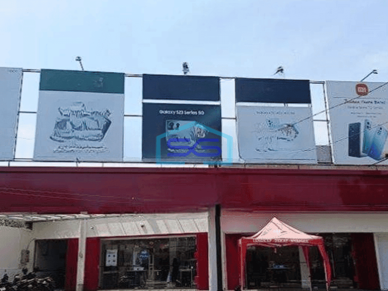 Disewakan Ruko Luas di Kota Kediri Luas Tanah 1600m2 Parkir Luas