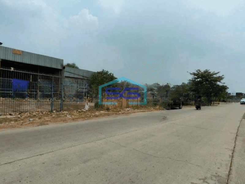 Disewakan Gudang Siap Pakai Di Pinggir Jalan Raya Cibubur Dekat Kota Wisata