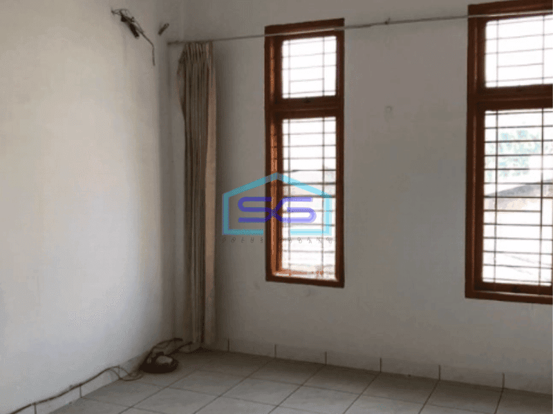 Disewakan Gudang Ada Kantor Luas Bangunan  300 m² di Pluit Jakarta Utara