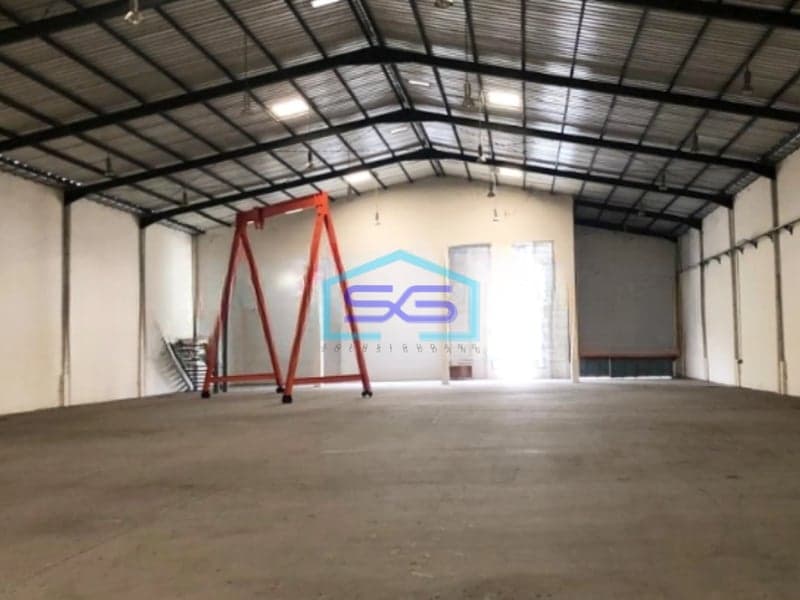 Dijual Gudang Bebas Banjir Luas Bangunan 1391 m2 Lokasi Cikarang Bekasi