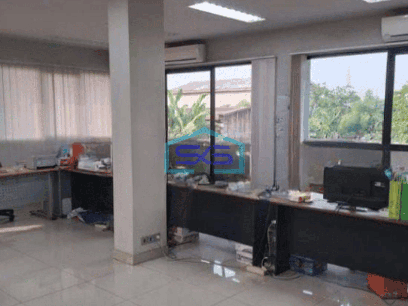 Dijual Pabrik Ada Kantor Siap Pakai Luas Tanah  3214 m² di Karawang Timur