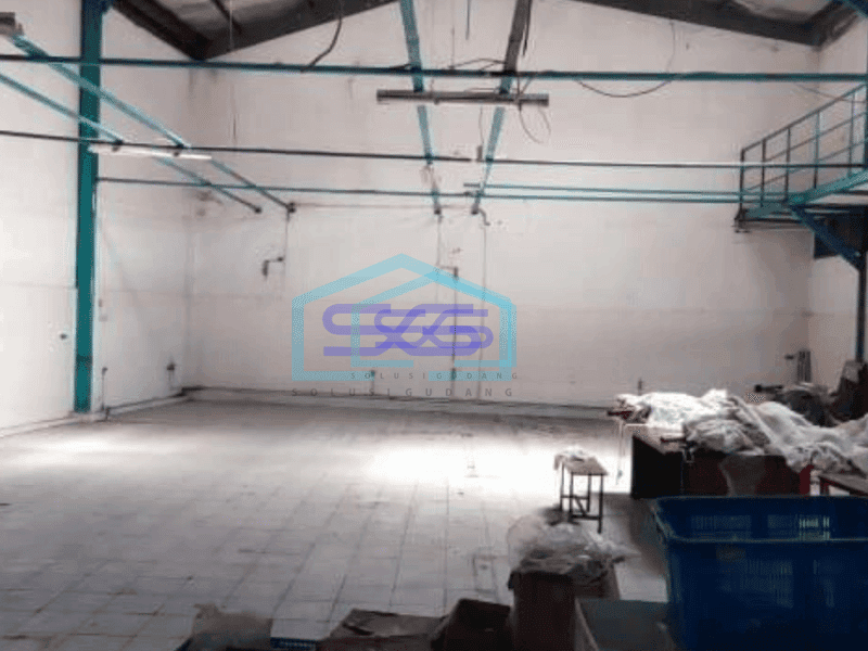 Dijual Gudang Sangat Murah Lokasi Mainroad di Raya Cibeureum