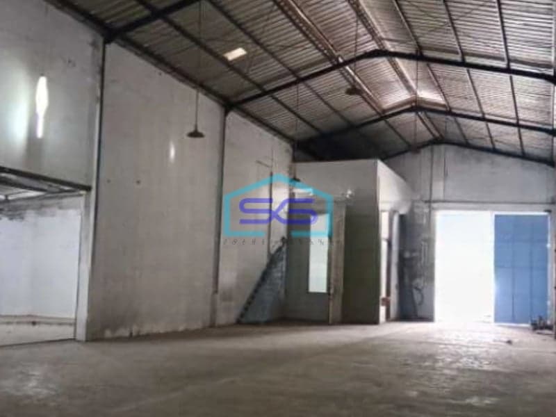 Disewakan Gudang Luas Tanah  755 m² Lokasi di Kapuk Kamal Jakarta Barat