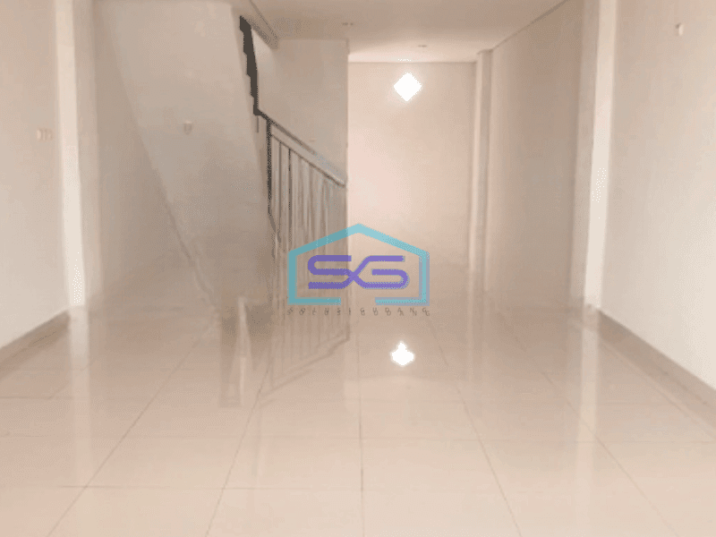 Dijual Ruko Luas Bangunan 270 m² di Cengkareng Jakarta Barat