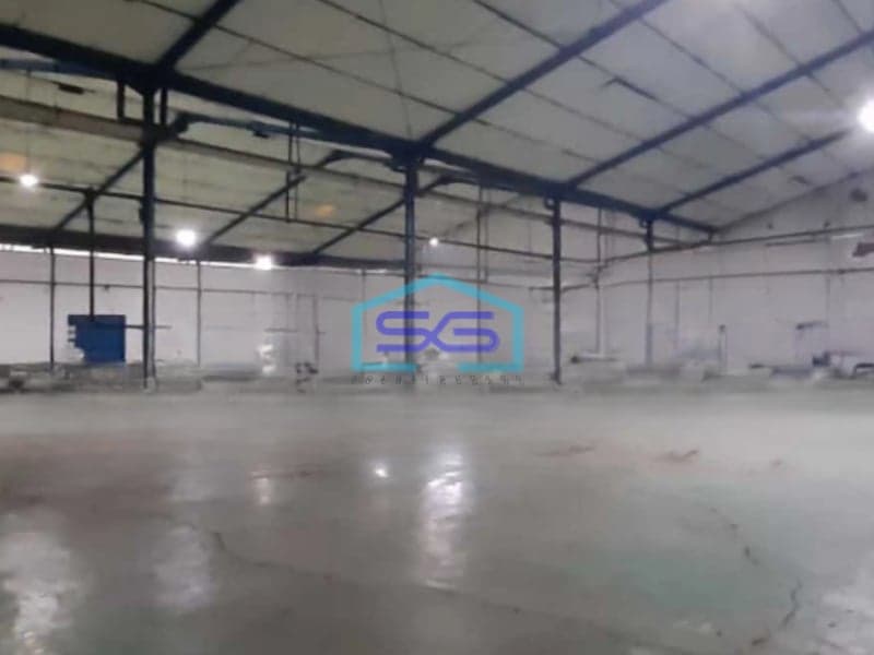 Dijual Gudang Ada Kantor Siap Pakai Luas Bangunan 2600 m² di Semarang