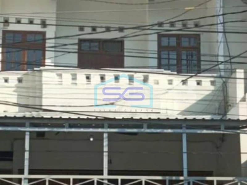 塞马朗中爪哇市中心店屋出租 LB 140平方米