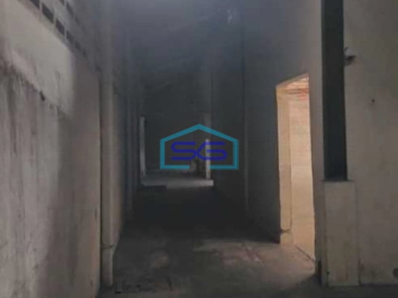 Dijual Gudang Luas Bangunan  725 m² Lokasi Alam Sutera Tangerang