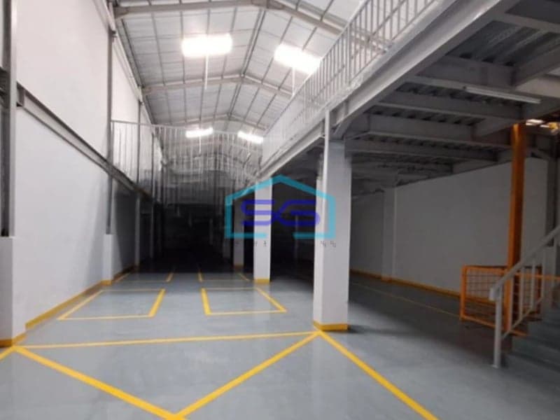 Disewakan Gudang Luas Bangunan 738 m² Lokasi Kalideres Jakarta Barat