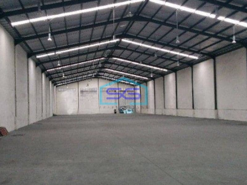 Dijual Gudang Second di Kawasan Industri Delta Silicon 3 Lippo Cikarang Bekasi Harga murah kondisi bangunan bagus