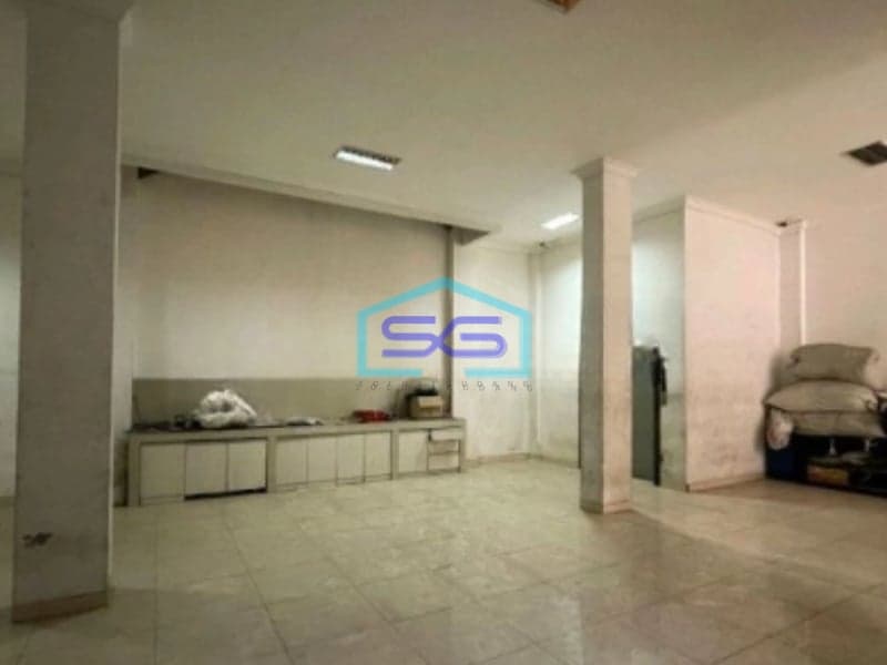 Disewakan Kantor Plus Gudang Di Tomang Jakarta Barat Luas Bangunan 900m2