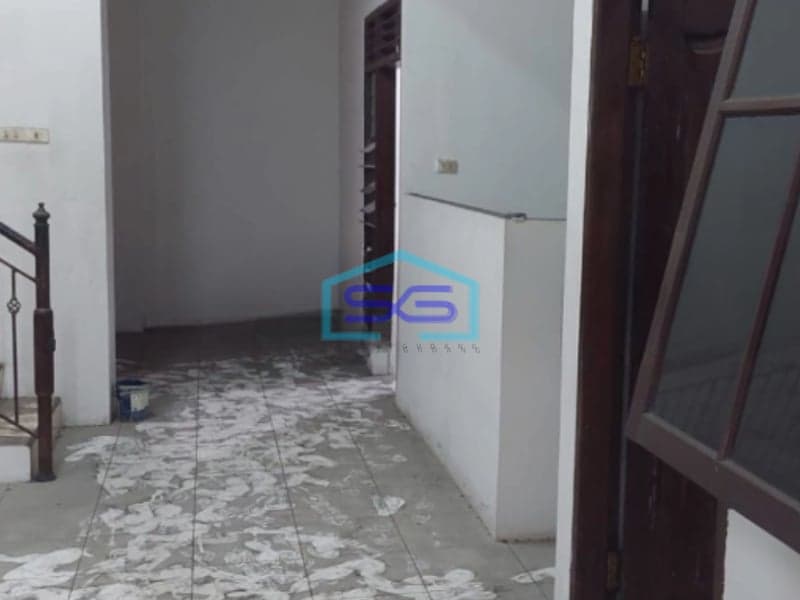 Disewakan Ruko 2 Lantai Luas Tanah 200 m² Lokasi Semarang Timur