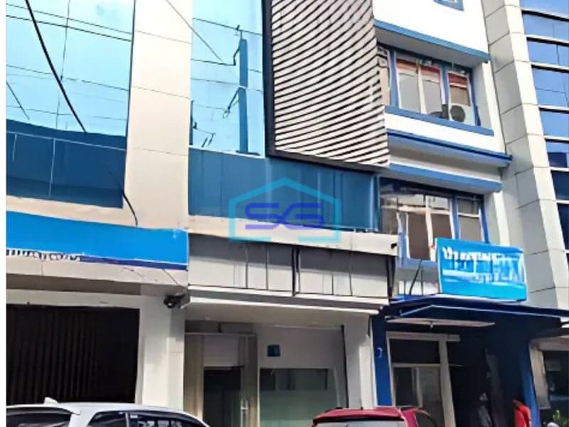 Disewakan Ruko 4 Lantai  Blok A Panglima Polim Jakarta Selatan LB 270m2