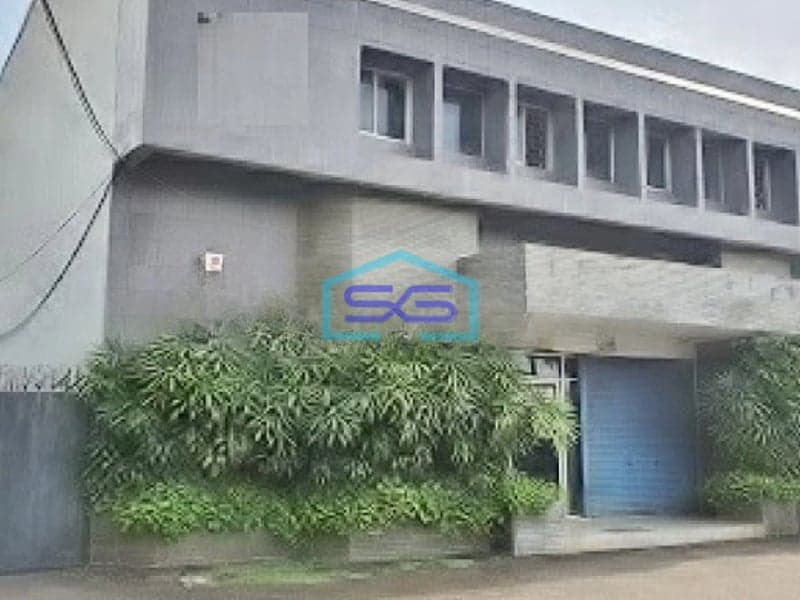 Disewakan Gudang dan Kantor Parkir Luas di Kebon Jeruk Jakarta Barat LT 811m2