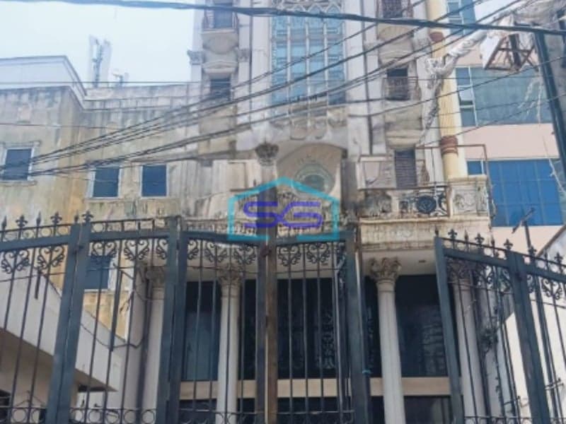 Disewakan Ruko 7 Lantai di Thamrin Jakarta Pusat Luas Bangunan 900m2