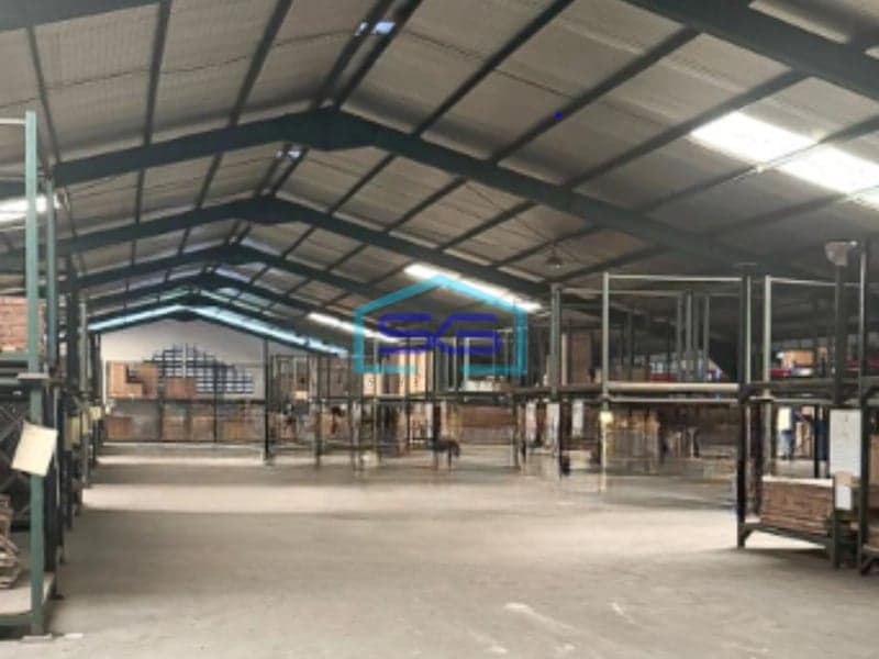Disewakan Gudang 2 Lantai Luas Tanah 2346 m² Lokasi di Pasir Jaya Tangerang