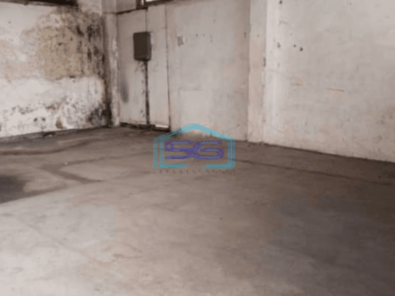 Disewakan Gudang Kecil Area Sudirman Strategis Parkir Luas Akses Fuso