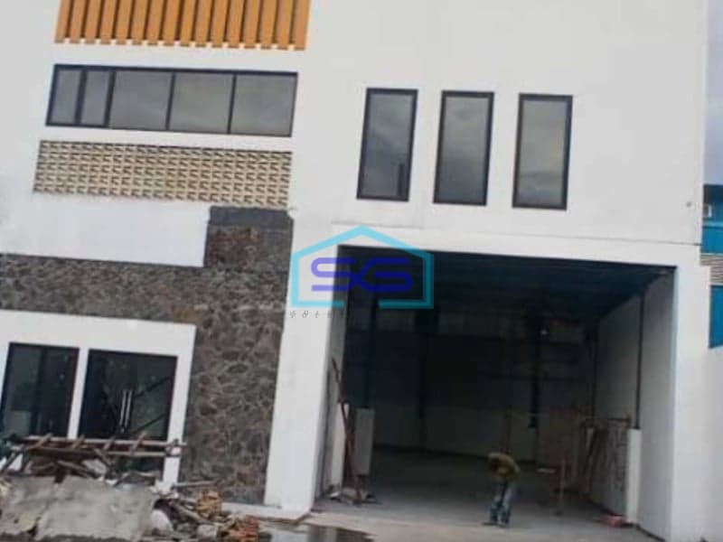 Disewakan Gudang Siap Pakai Bangunan Baru Siap Pakai 1,5 Lantai Bantar Gebang Bekasi Luas Bangunan  1200 m²