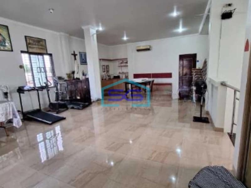 Dijual Ruang Usaha di Pinggir Jalan Raya Di Duri Kepa Jakarta Barat LT 404m2