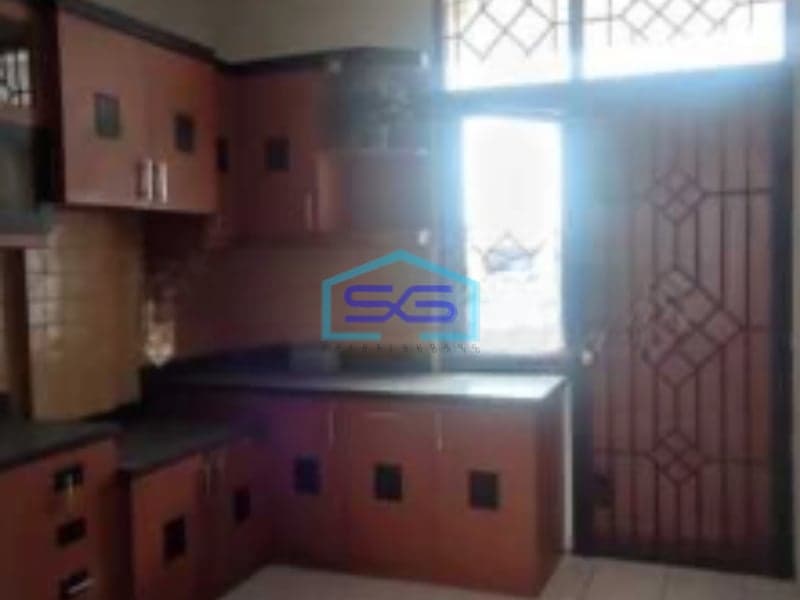 Disewakan Ruko Bagus Lokasi Strategis di Pusat Kota Bandung LB 250m2