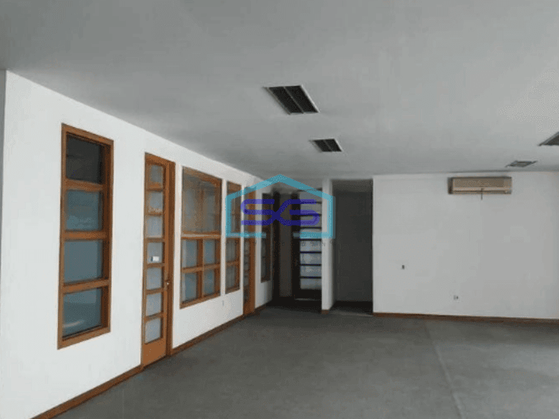 Disewakan Gudang Murah Luas Bangunan 12000 m² di Karawang Barat