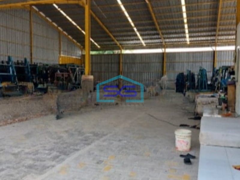 Dijual Gudang Murah Akses Container 40 Feet Luas Bangunan 1000 m² Lokasi Karang Tengah Tangerang