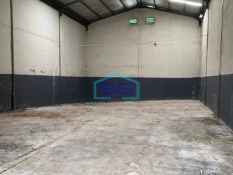 Disewakan Gudang luas Tanah 440 m2 Lokasi Bebas Banjir di Tangerang