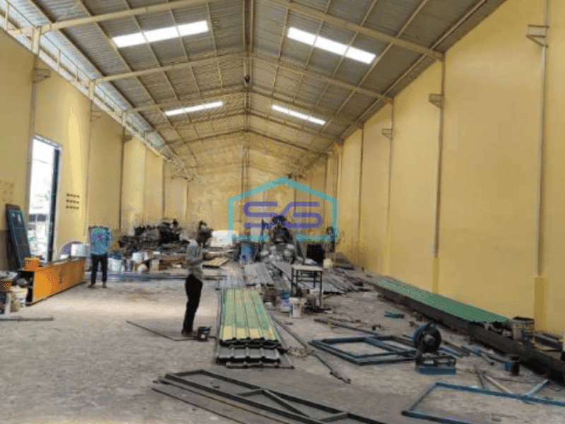 Dijual Gudang Luas Bangunan 1300 m² di Pasar Kemis Tangerang