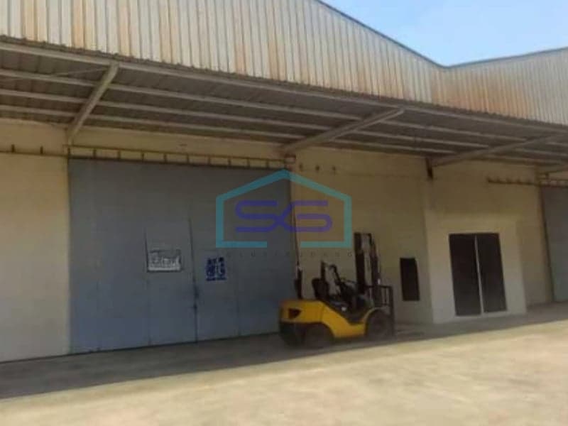 For Sale Factory Warehouse Building Area 2234 m² Flood-Free Location in Cikarang West Java
