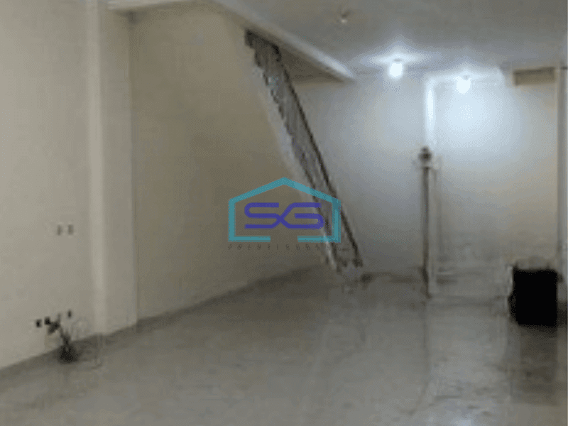 Disewakan Ruko 3 Lantai di Green Lake City Jakarta Barat Luas Bangunan 236 m²