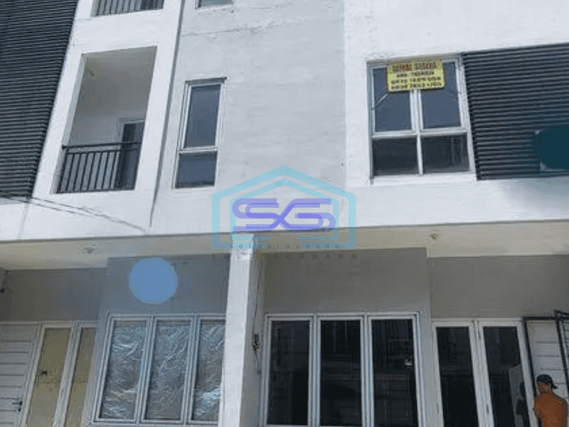 Dijual Ruko baru 3 lantai gandeng strategis di Cengkareng, dekat Ring Road Cengkareng