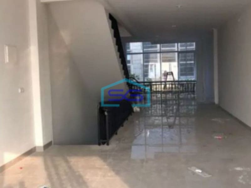 Dijual Ruko Hadap Laut Bangunan 5 Lantai di PIK Jakarta Utara LB 337m2