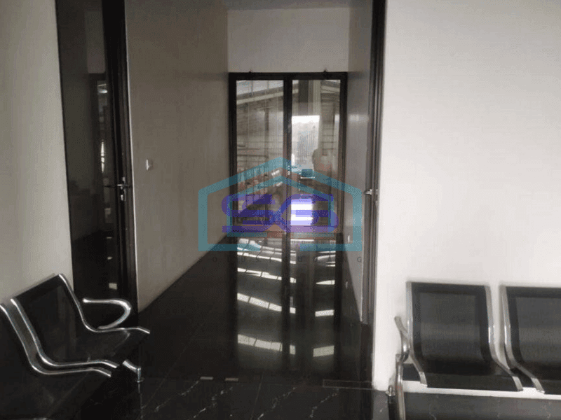 Dijual Ex pabrik di modern Cikande bangunan masih relatif baru