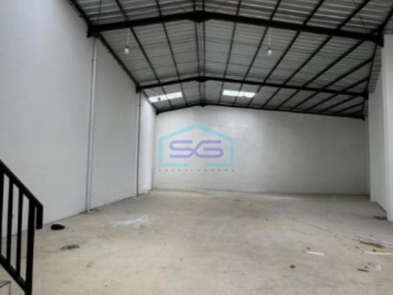 Disewakan Gudang Ada Kantor Luas Tanah 300 m² Lokasi Bebas Banjir di Tangerang