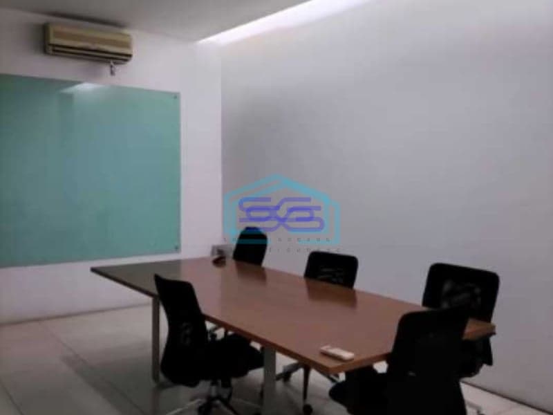 Dijual Ruko Graha Kencana Strategis Pinggir Jalan Raya Kebon Jeruk Jakarta Barat Luas Bangunan  290 m²