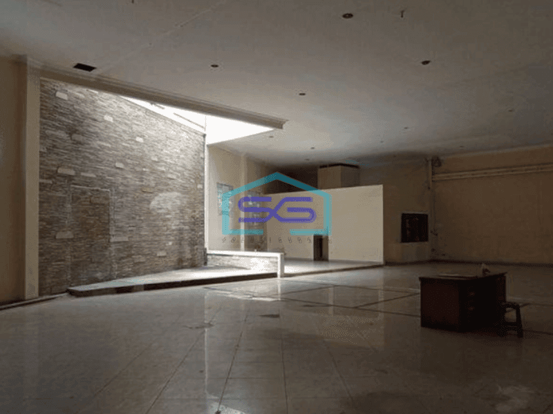 Disewakan Ruang Usaha Strategis di Jalan Raya Kopo Bandung LT 539m2