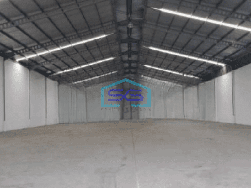 Disewakan Gudang Murah Pinggir Jalan Dekat Tol Gunung Putri Bogor Luas Bangunan  1040 m²